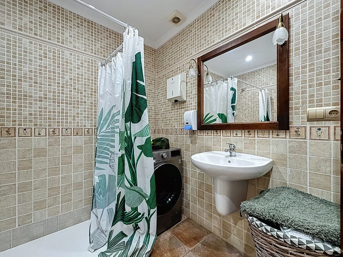 90597938-58e7-4b90-bd8f-959e96271195