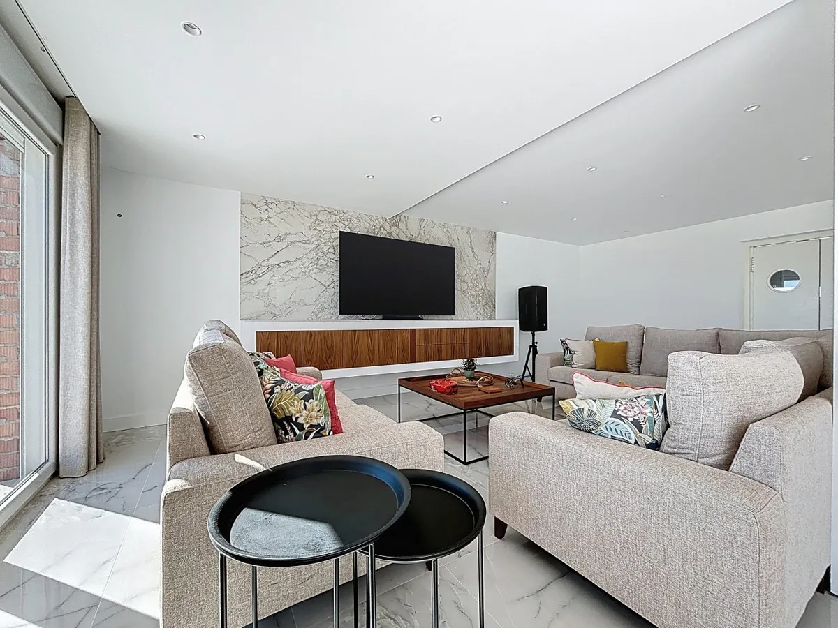 9c0125ab-3808-4b88-812e-64beb77d14ff