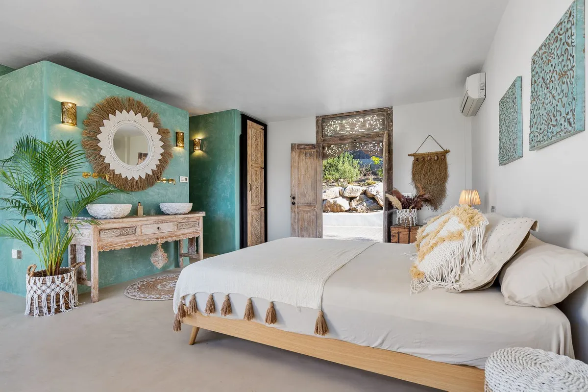 2605106e-6995-484f-8277-52c745e2da3e