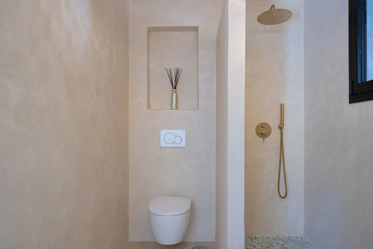 c6cca3a1-5925-4c0f-b515-3e018b7c5cf8