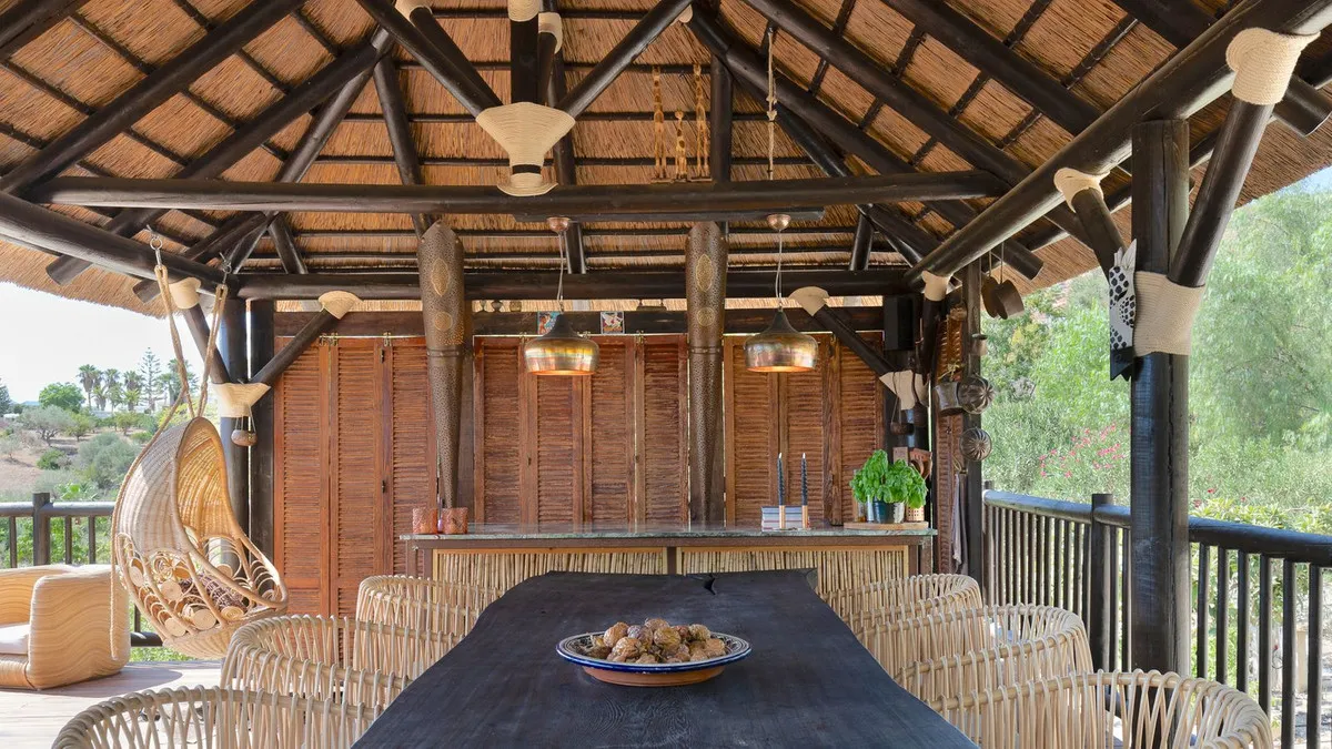 c884e124-0a2d-4b3a-8b39-55b98d39bd4b