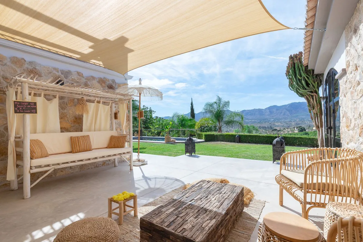 ecdeaca7-1886-46da-b14d-12c115cd2be2