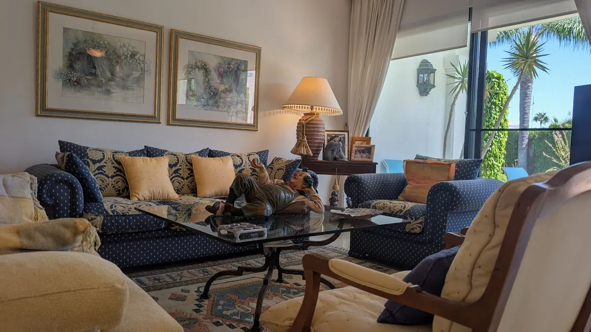 5f5b9899-6219-44a3-9608-48b728911f9c