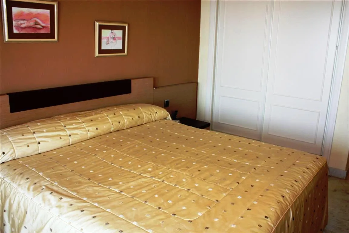 62411003-6c28-4e5f-a5bd-38fb2ccbcaa1