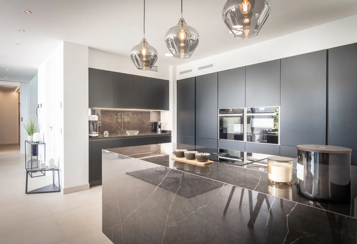 3f90f858-d381-45c6-857c-62b1f3d8ba1b