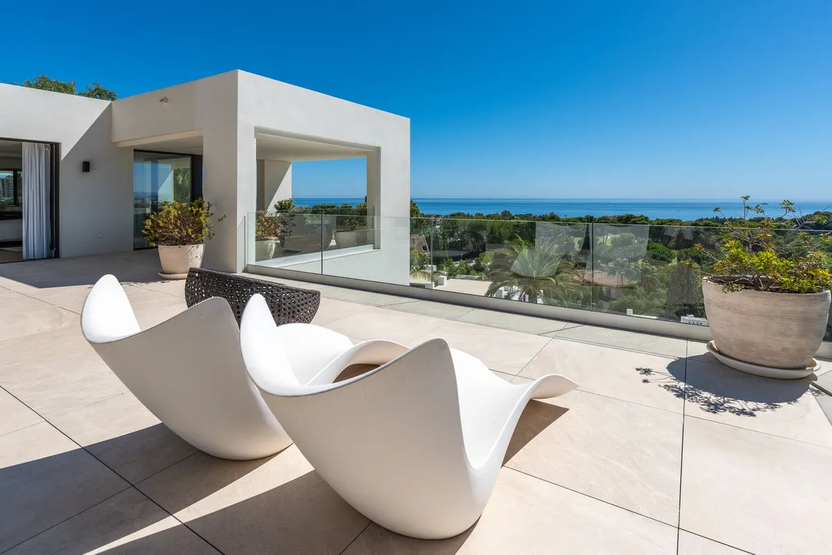 1e791b7a-dc81-422b-86f3-cb2684bda6e4