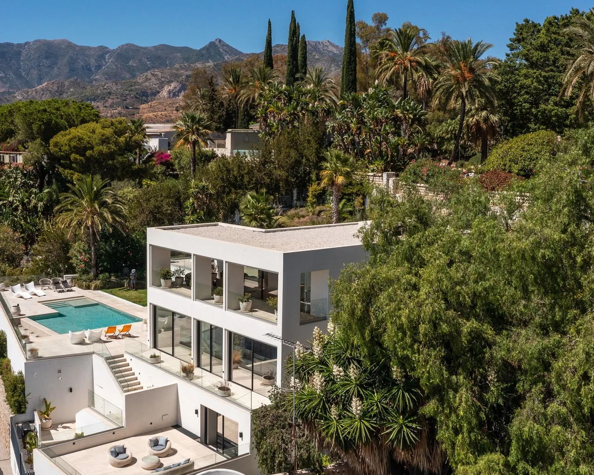 4df82deb-d89b-476f-8ba7-79b31f90de22