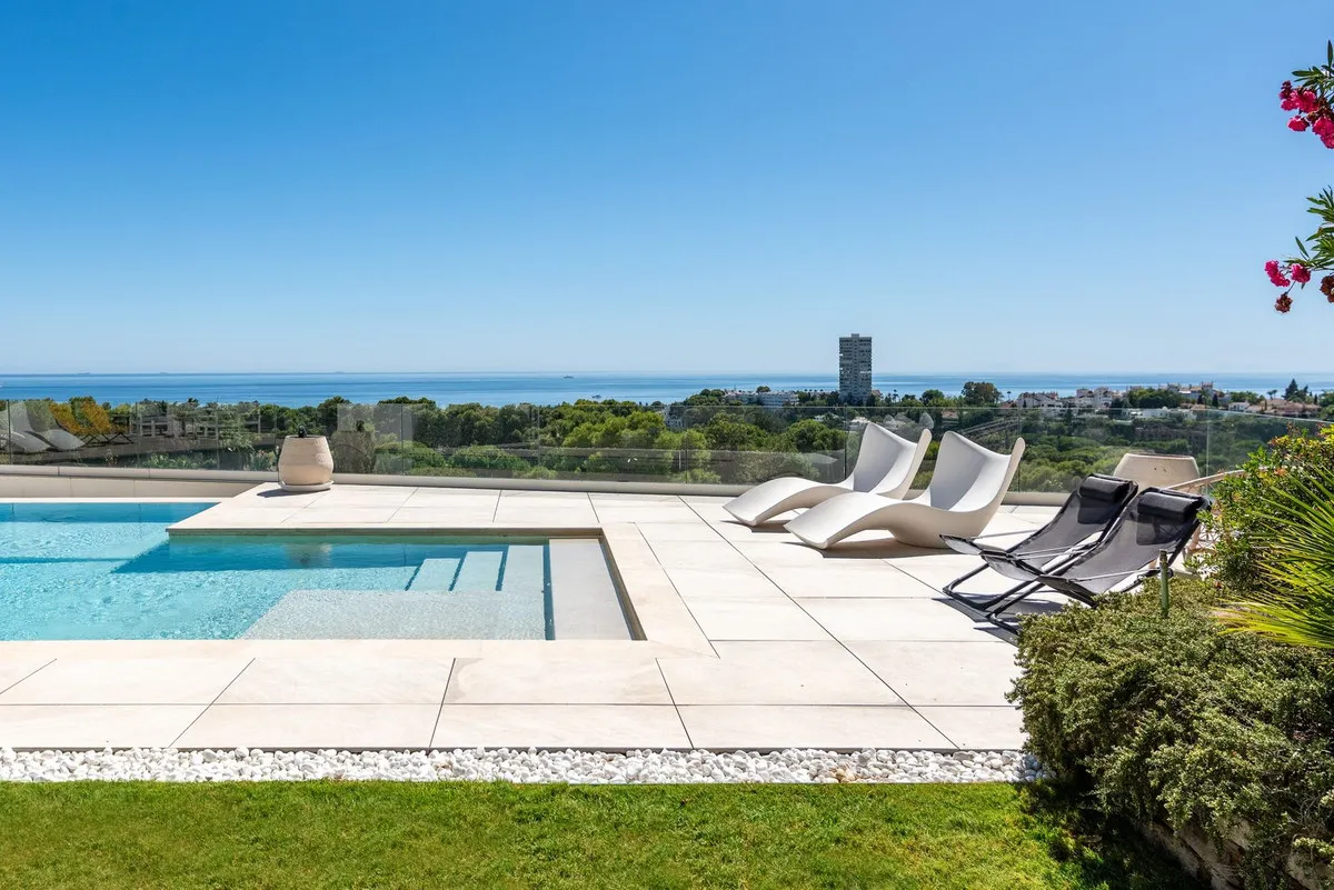 a26b7e6d-0212-42c5-8849-b1cb009c78a5