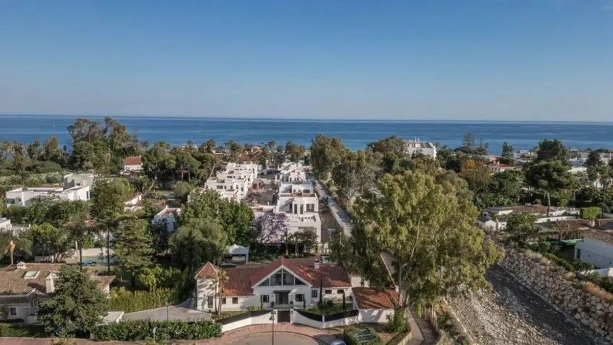 13a8edb4-a2f8-4d6d-9c21-c090fd4cee7a