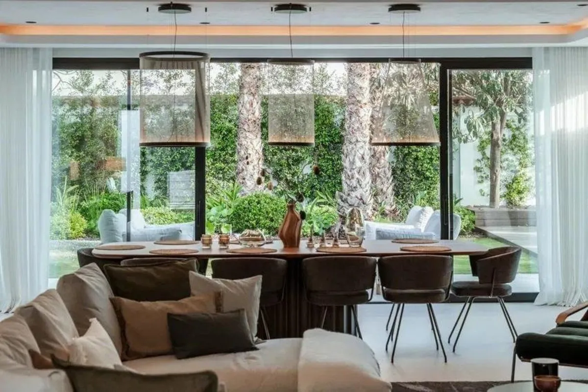 7f022b5f-6380-4763-9f80-2aa419391ae7