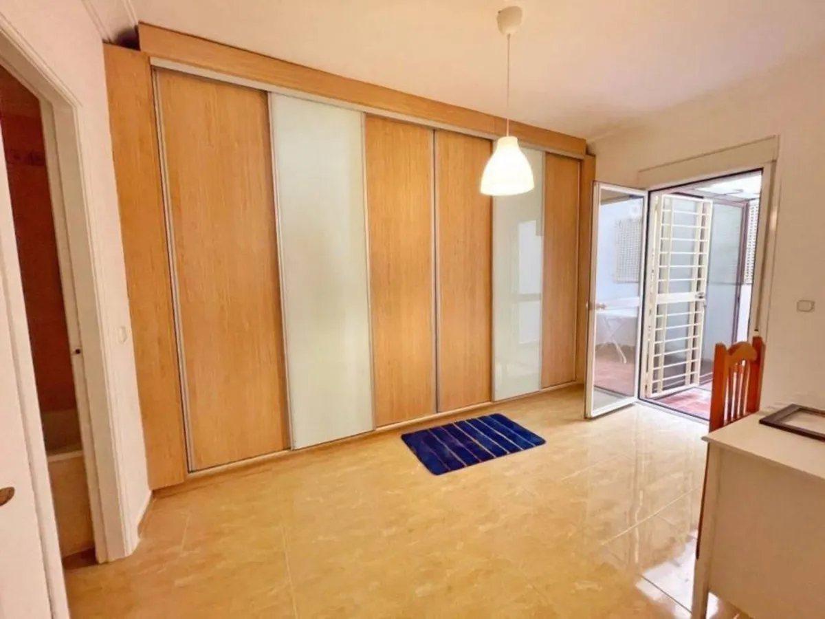 f2430347-f2c8-48a9-8356-84b68e9e2c30