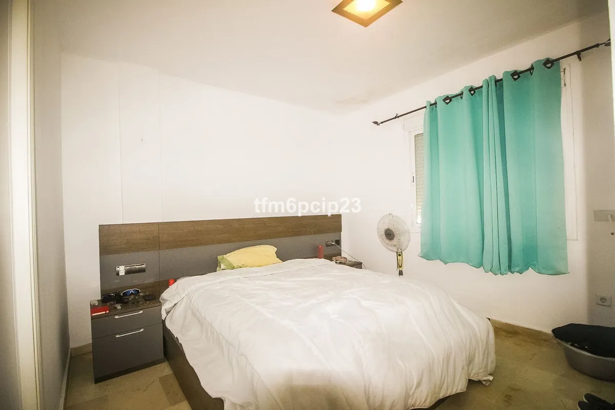 5f3c1a04-9204-4e65-899e-79f1c861a32b