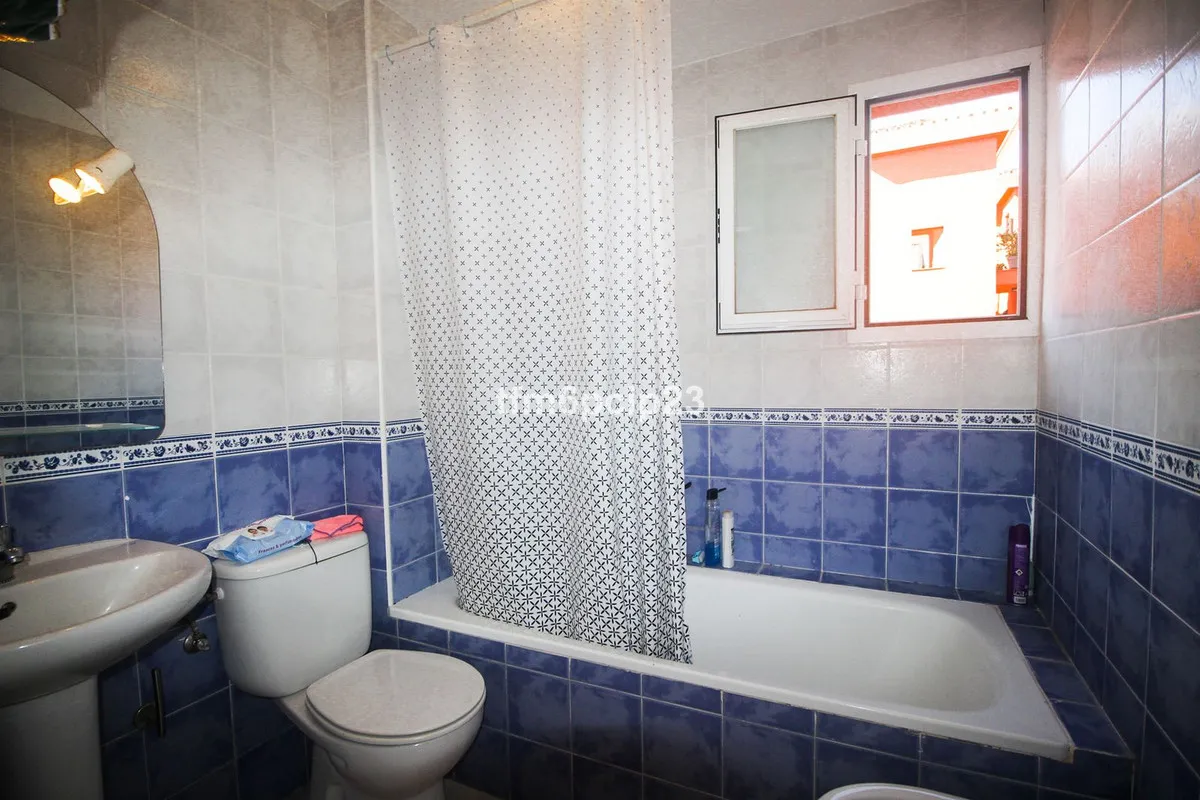 a62c2042-0a2b-4709-99ac-4e42af1019ad