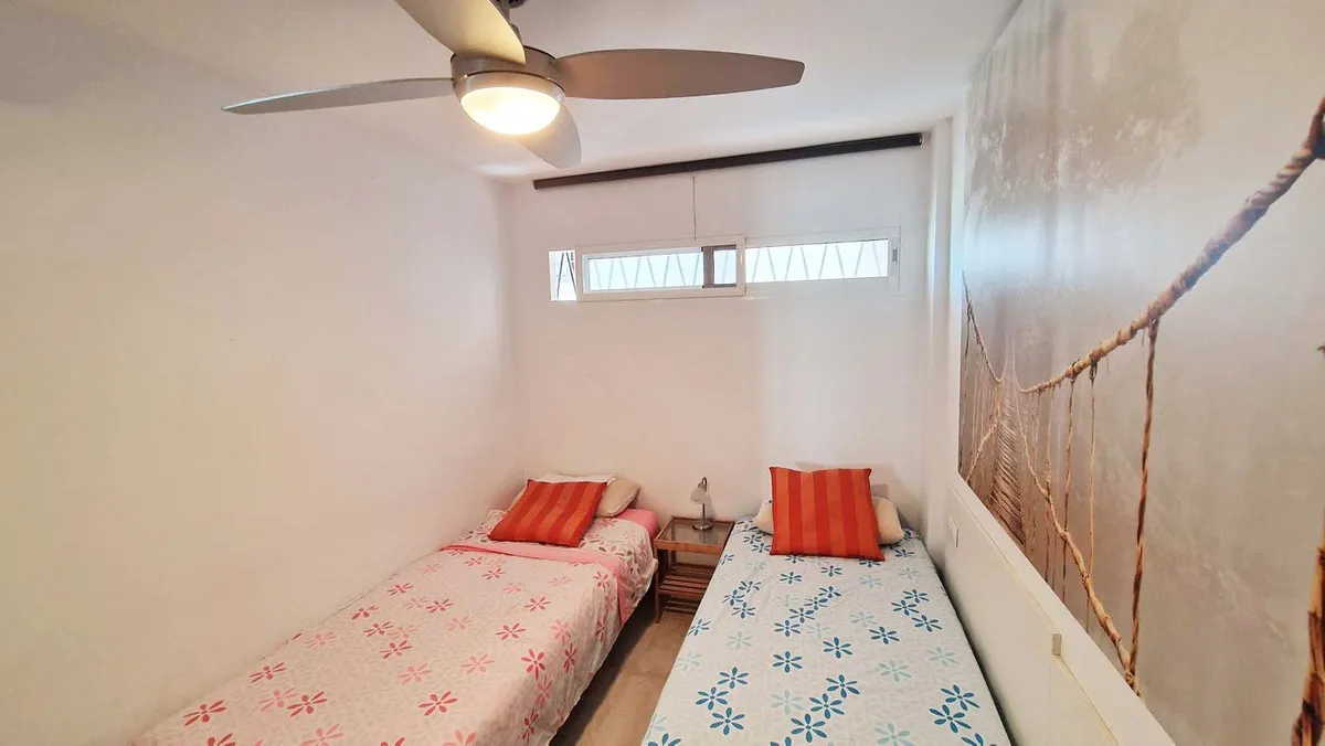 093e9028-7559-40c5-8630-22fc26a09e21