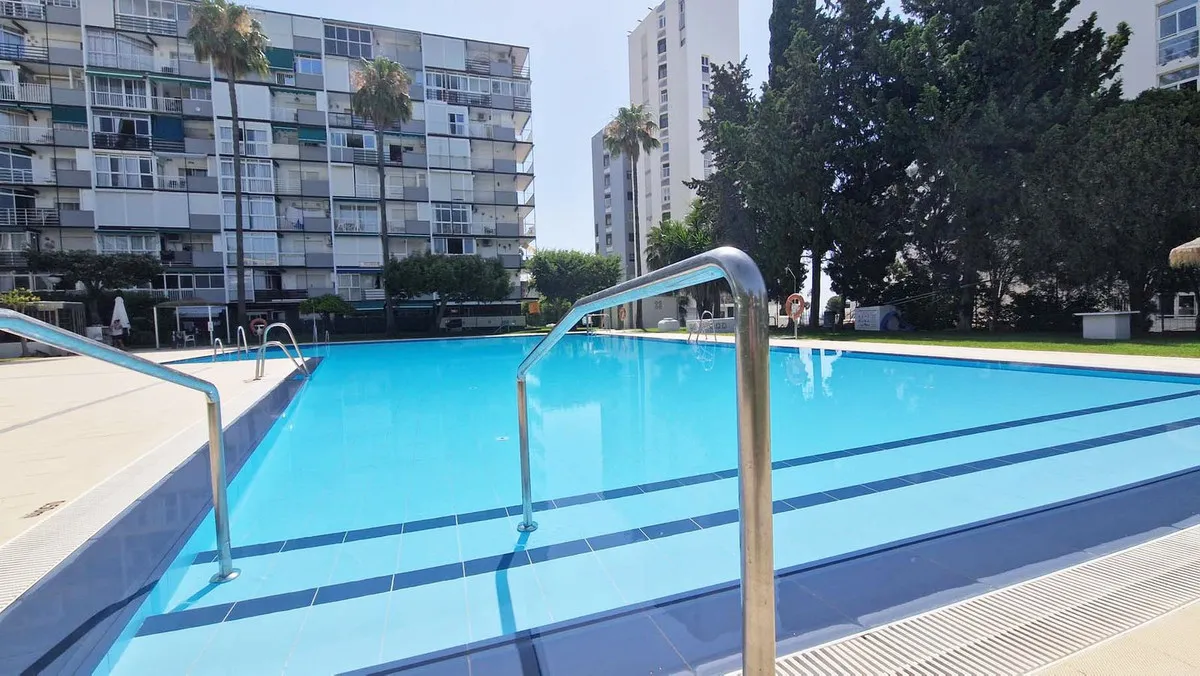 63f68599-80b1-419c-be37-b8b3bc7428d7