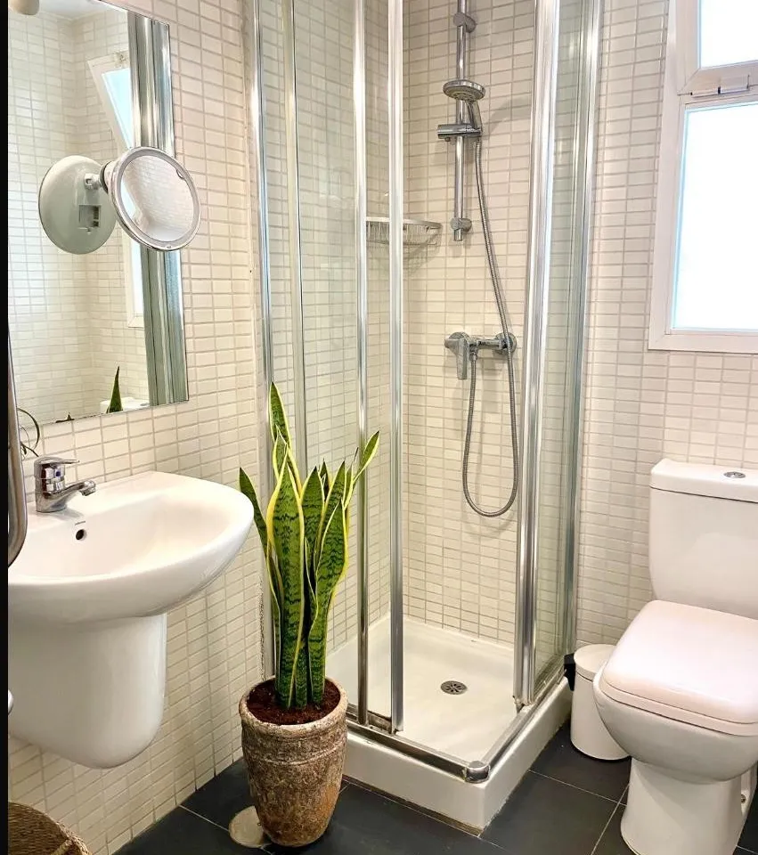 3ee1abbe-ac91-4c92-9149-fab012caf42c