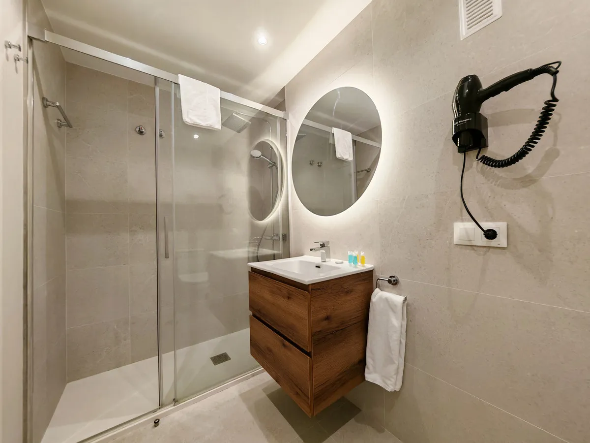 9f7677fe-793a-4563-be87-a84c430310a2