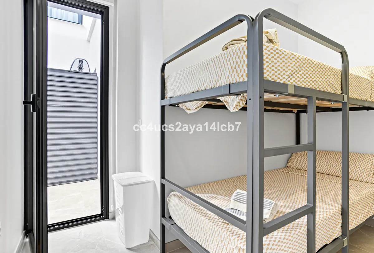 2a979531-a21a-4031-b1a9-2cc9fd471a04