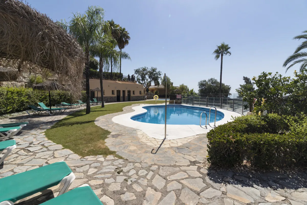 300b462a-8a33-4aca-959f-84b33b2091e0