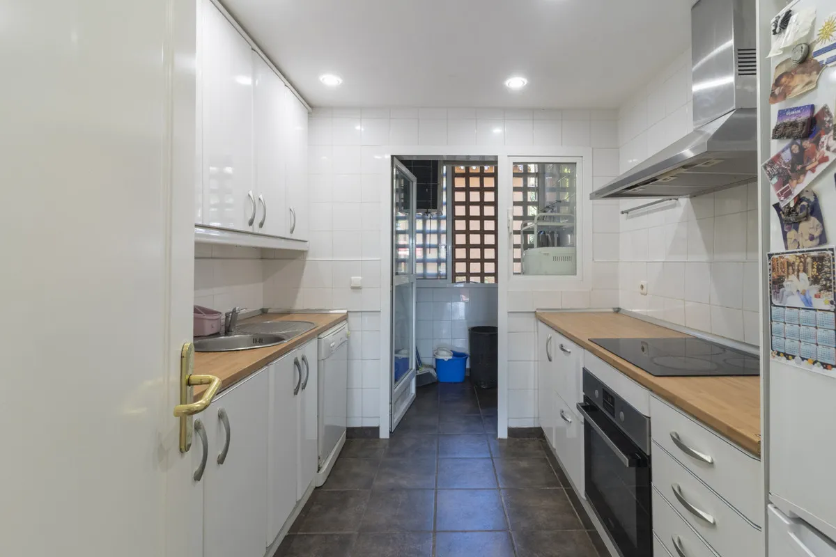 a59855ca-f1eb-4189-a11a-40467ea8912c