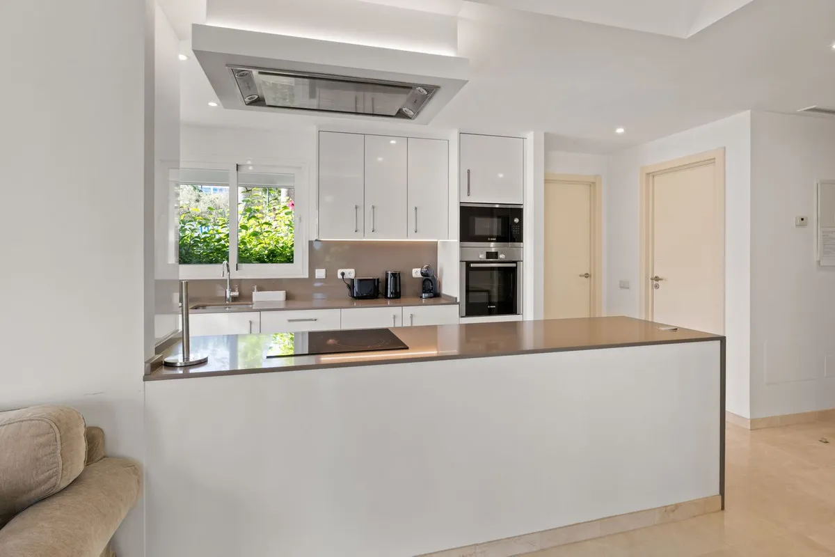 ab449d86-aa37-4bdb-96ca-bd9b8934961e