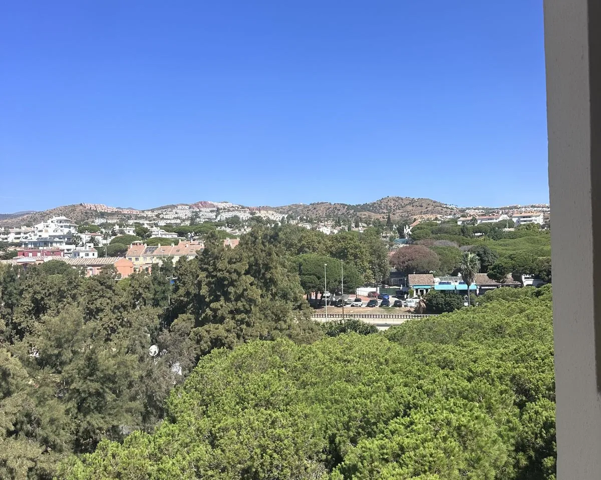 f721fca4-0097-4684-9b03-8c928af0369d