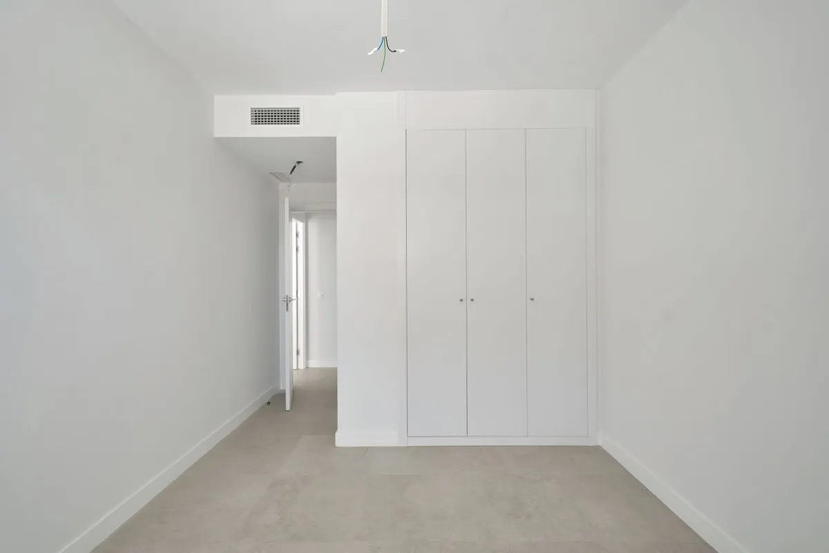 3fe838f0-a6d6-4375-9dac-eca403d3ecb3