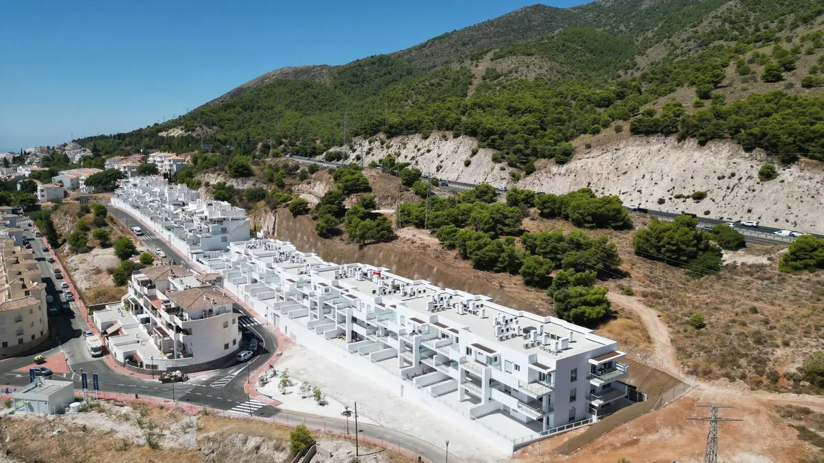 744f5c55-ec40-44f6-a5a0-dec0d12e18c4