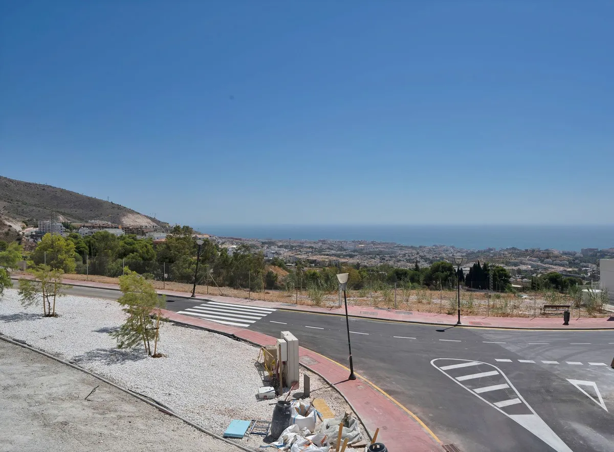 9517d316-a8ad-449f-9d5b-f4bdf32c52af