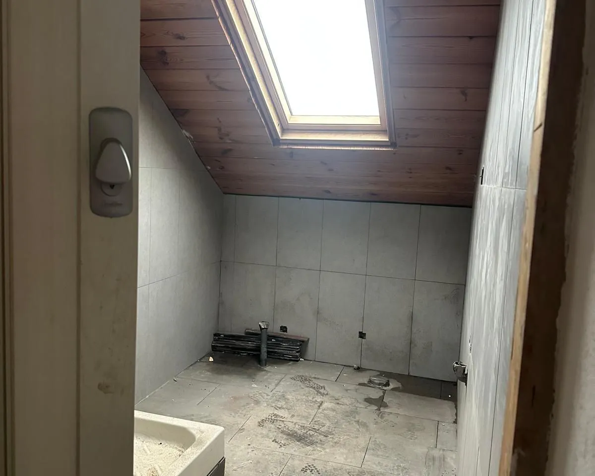 6ce5a0af-0e82-4ab4-809b-db61d565edae