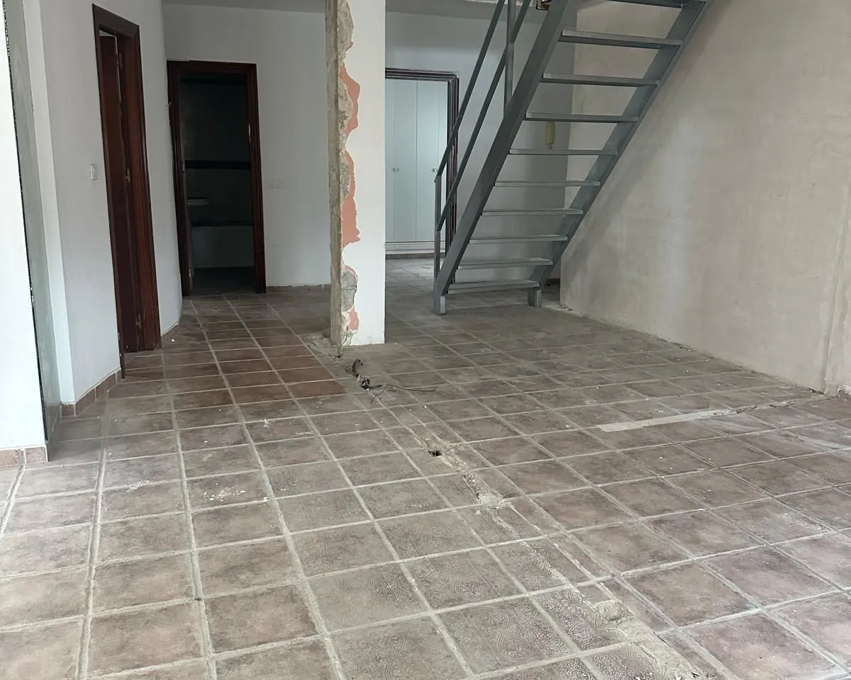 ee9bcc99-e0df-4597-b05e-5f7433174a53