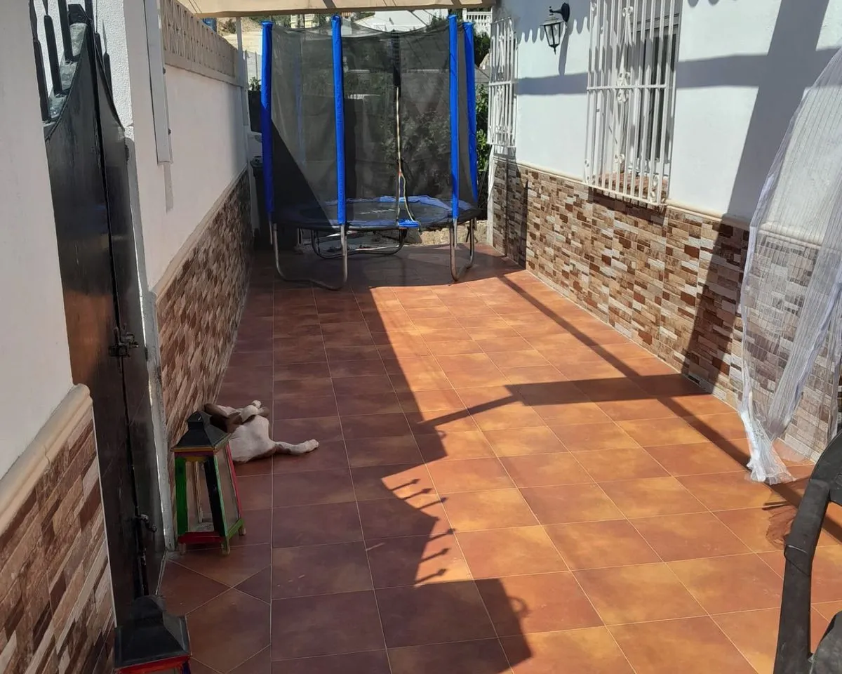 5eb8873a-4bdf-46a3-9e82-75489686c341