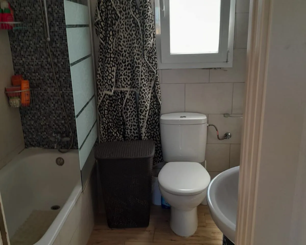 ae60630e-a07f-4b9a-b244-9e840b92ef18