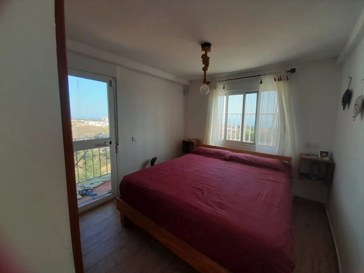 b56719b4-2110-4fe0-b774-abb31058c418