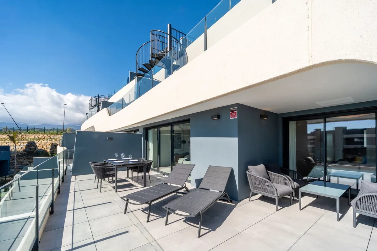 e73ec296-f67e-413b-99a0-500410aad0c3