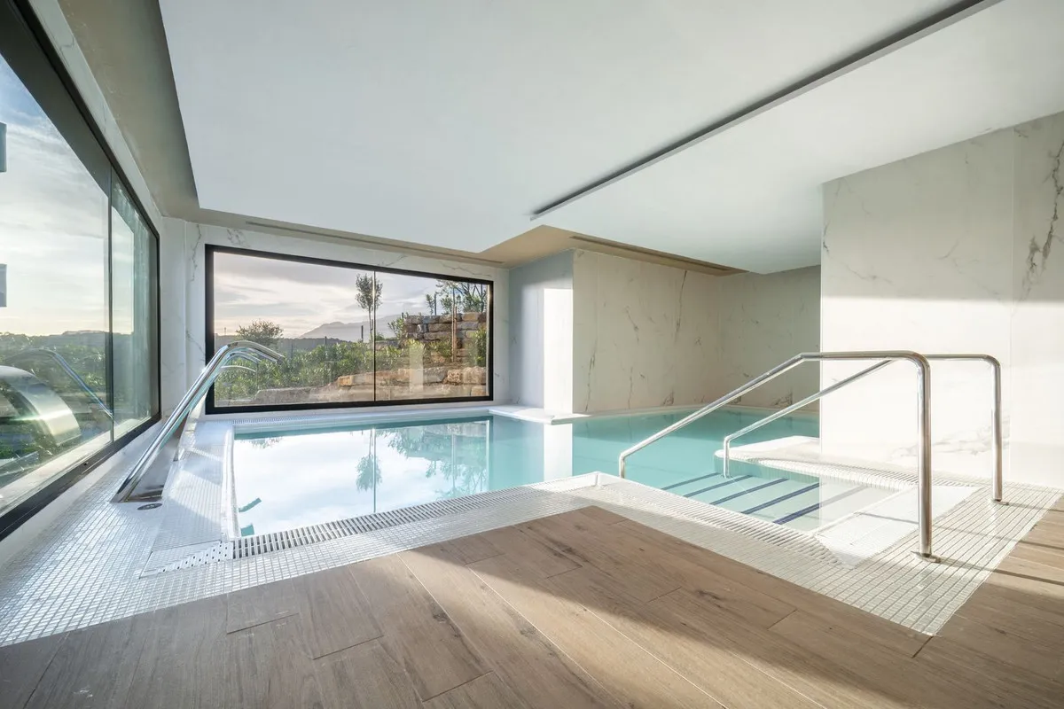 f0a2f41f-3021-4df9-a20d-330cd77657c6