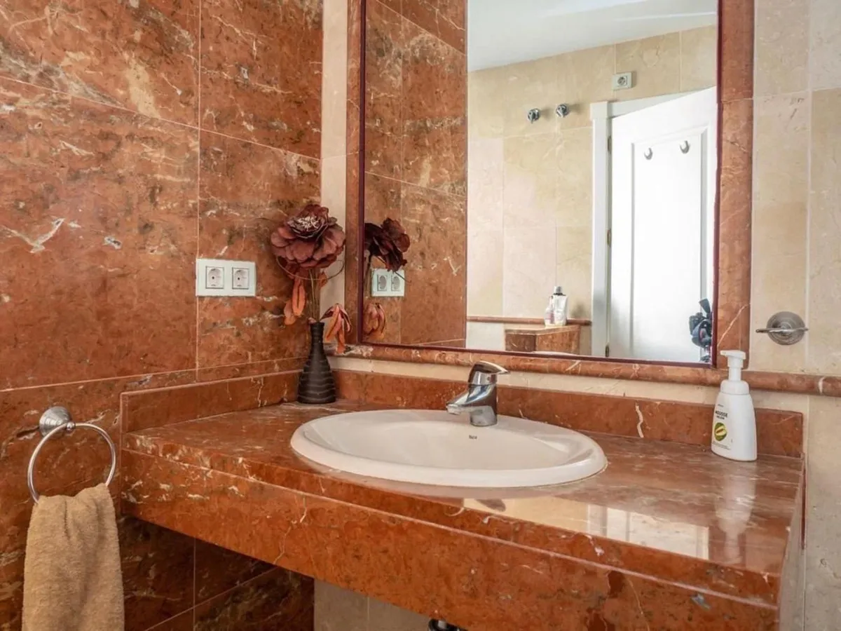 6558208a-7d09-4620-be10-e09a020f1640