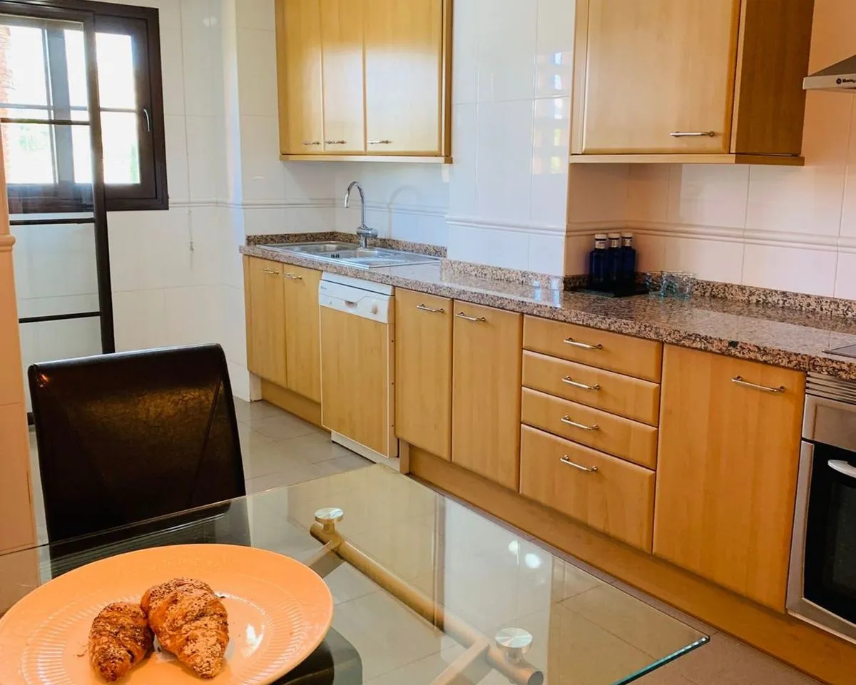 bdc7edd6-8c2f-470c-8881-838ca0f5e265