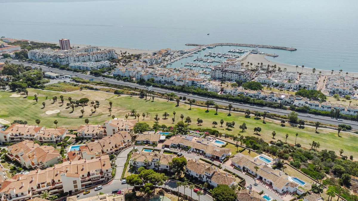 57137be8-ae3e-4f82-8cae-67c3d45c3319