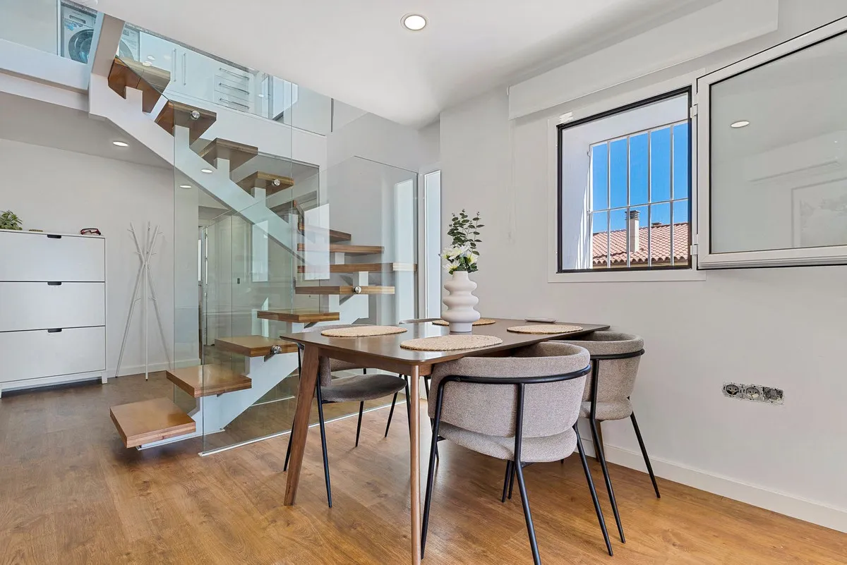 0686a15b-a655-4b30-9203-667dad9c44dc