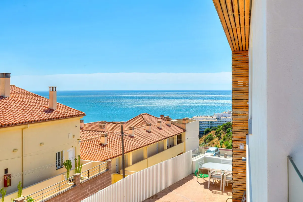 c68fa376-4b15-4150-b933-aded6809d7ef