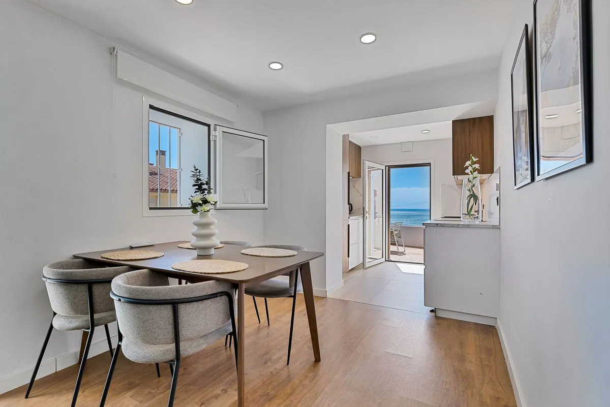 f3254cac-7c18-4c08-aff1-a3f606f0dae9