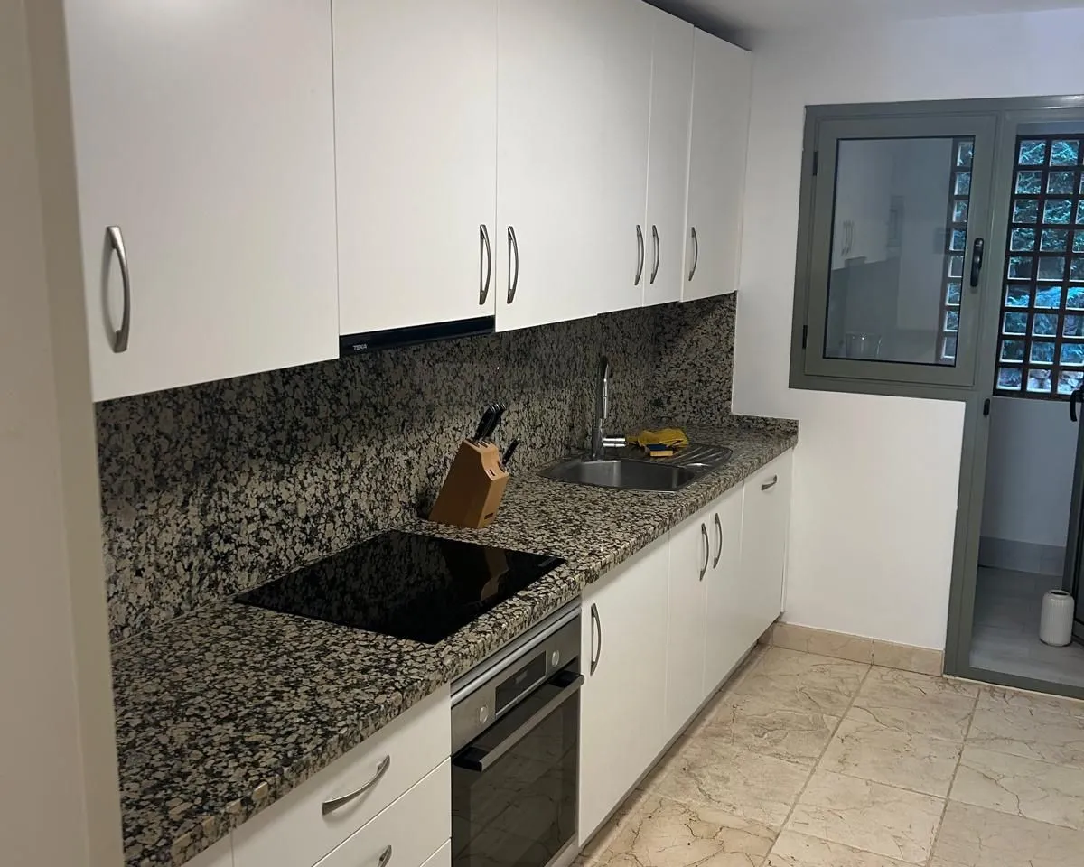 2e9bf1ae-ac14-4ec0-b327-f8282568053d