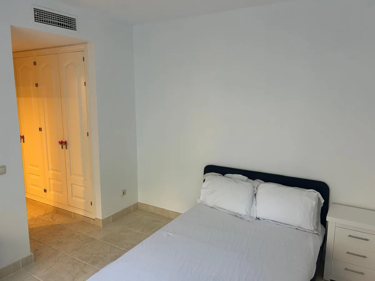 6b8a3f73-7769-4876-ad0d-45b9f62b2d8d