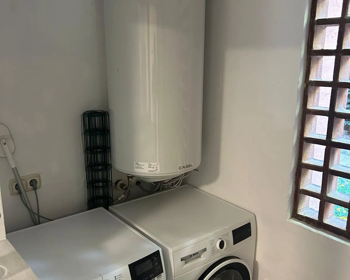 d08b332c-3a99-4353-8579-a01d6f32cdd7