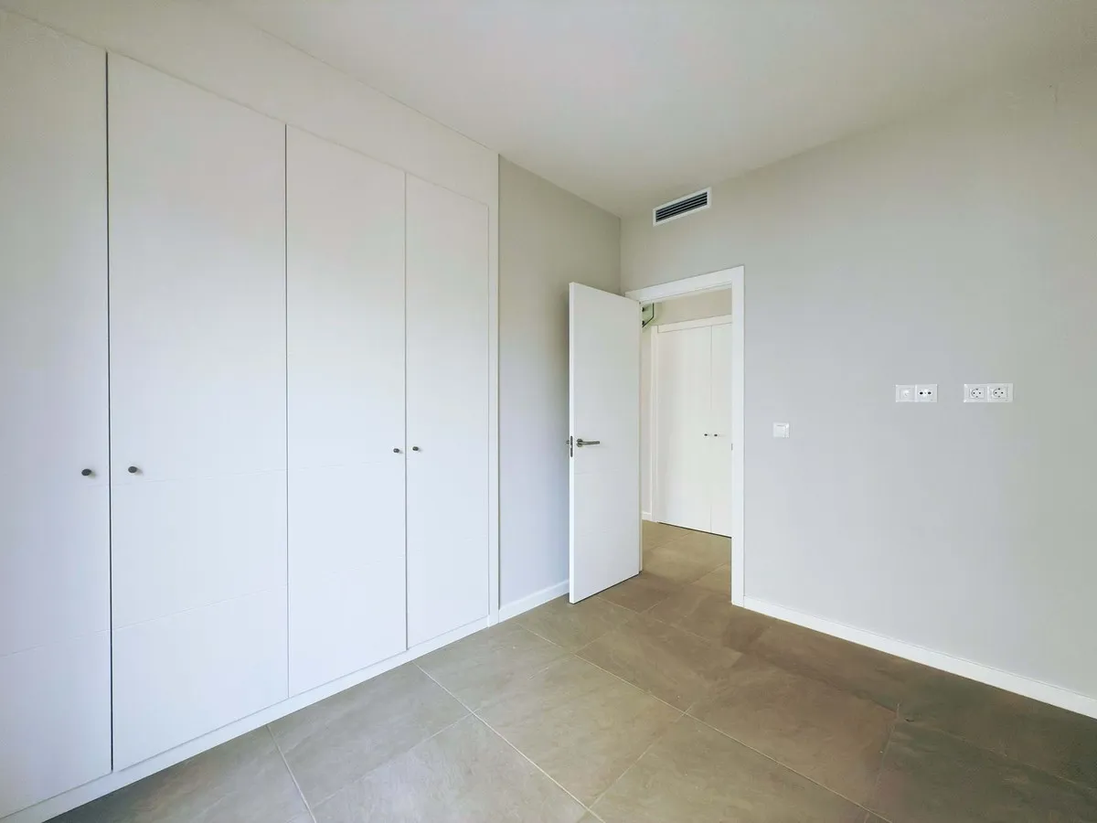 2fc90ffd-9886-4569-ab51-552a8ef17787