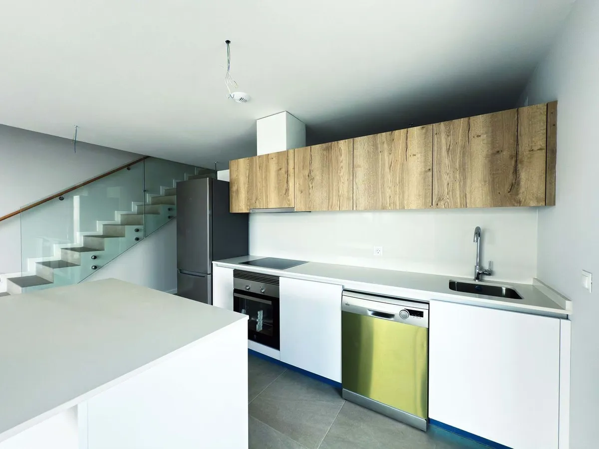 a37e0e29-b1f8-437f-b0a8-52aebe8ffc32