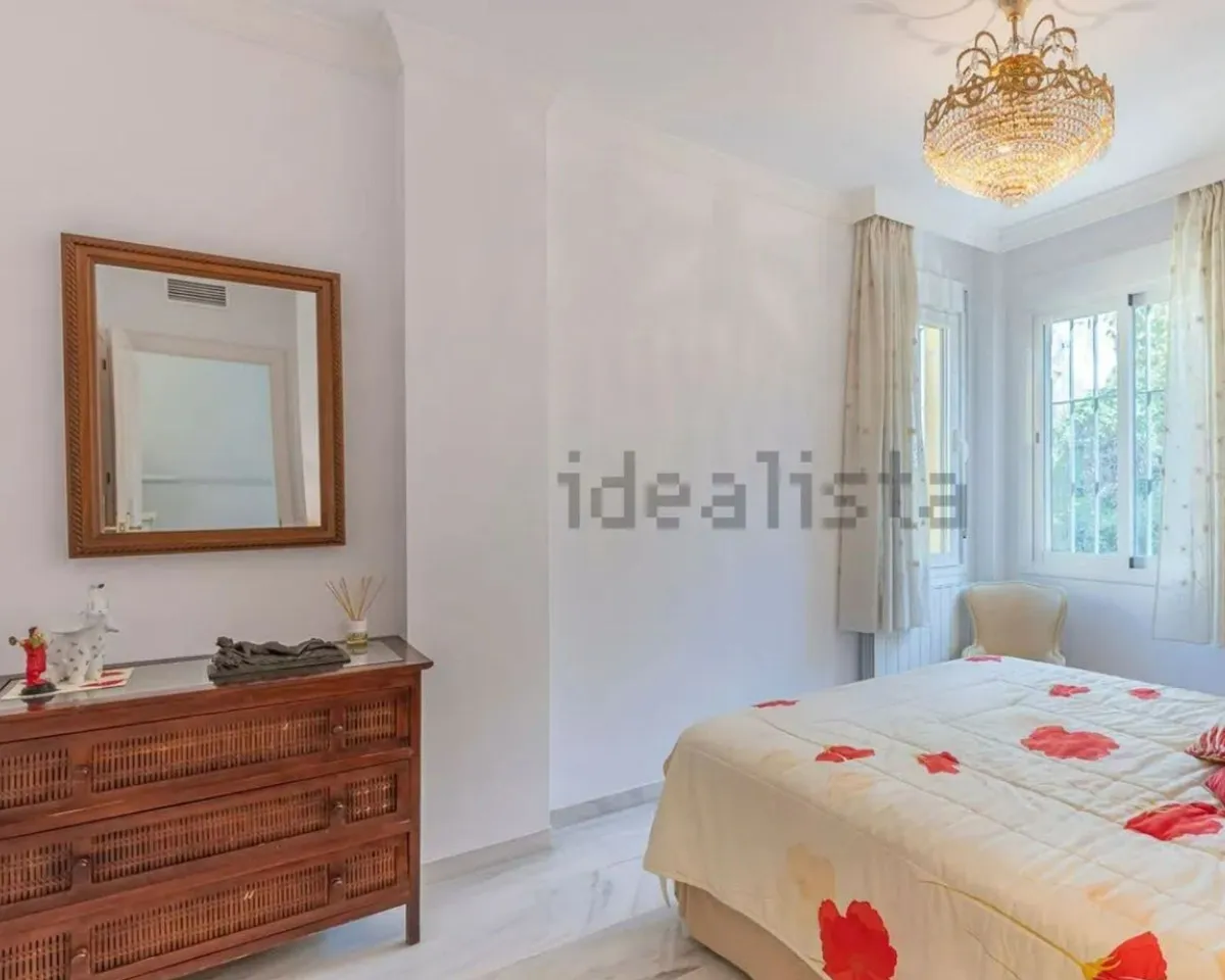 8ff1c7e0-7bf4-4bfe-b9b8-6990e9261834