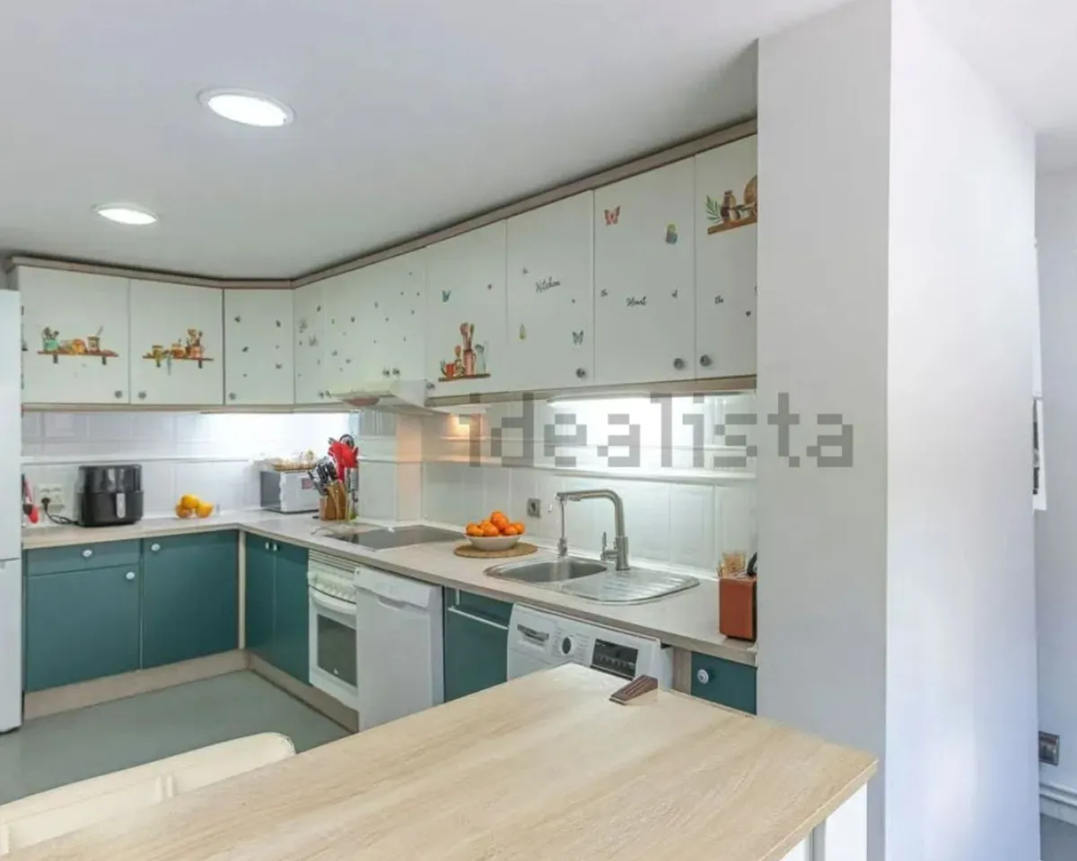 b0ac9ec5-3a7e-4f1f-845a-e6aefb5b88f6