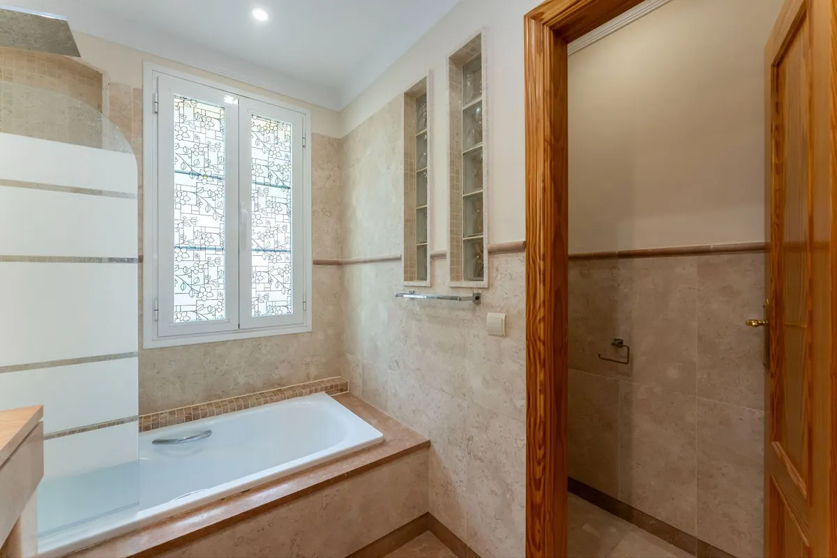 2522d396-dc36-4c6e-85b9-4fcce1692c40